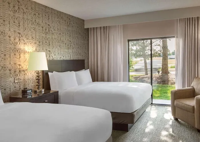 Doubletree By Hilton Chicago - Elk Grove 4*