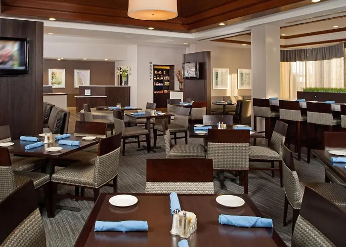 Hotel Doubletree By Hilton Chicago - Elk Grove