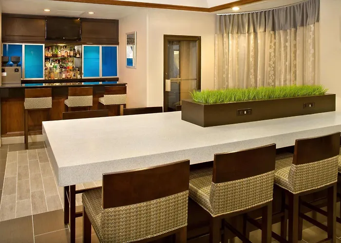 Doubletree By Hilton Chicago - Elk Grove Hotel 4*