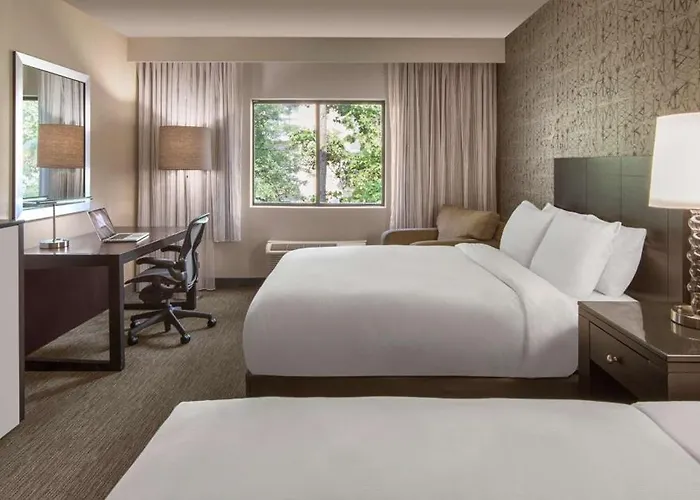 Hotel Doubletree By Hilton Chicago - Elk Grove