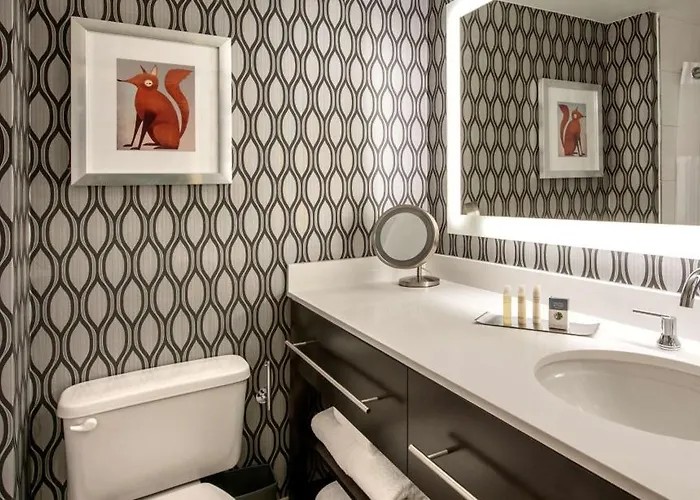 Doubletree By Hilton Chicago - Elk Grove 4*