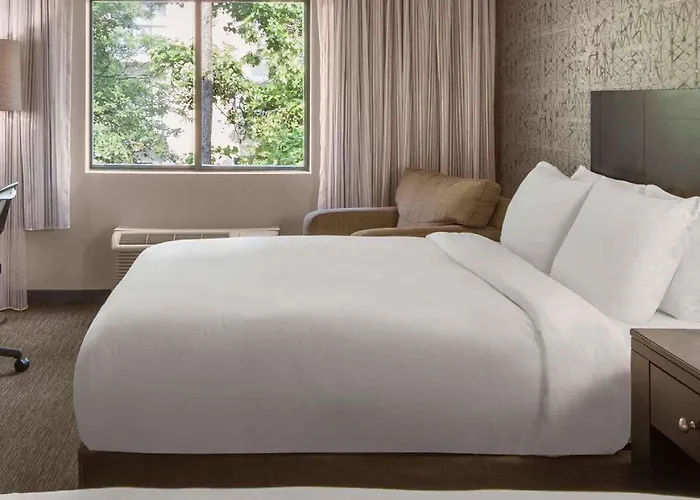 Hotel Doubletree By Hilton Chicago - Elk Grove Wood Dale