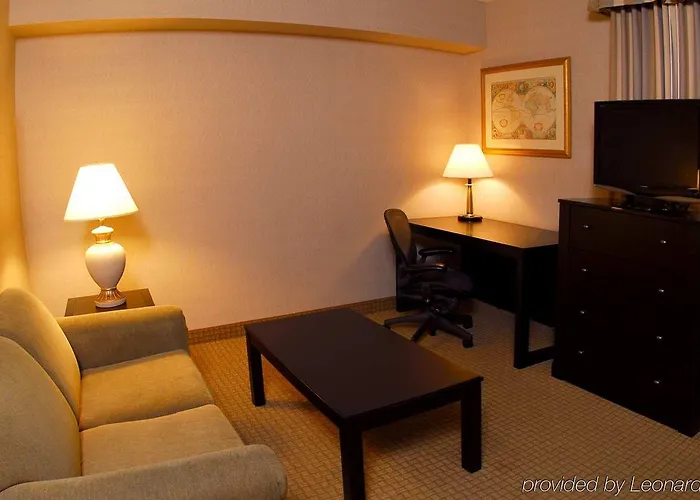 Hotel Doubletree By Hilton Chicago - Elk Grove 4*